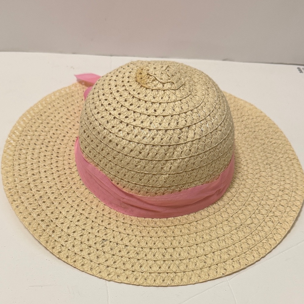 Womans Straw Sun Hat with Pink Ribbon